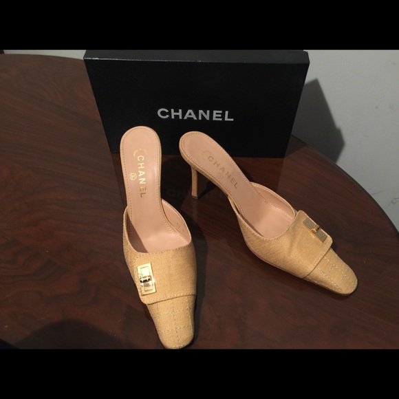 Chanel LT Yellow Fabric Mule S40 - Picture 1 of 8